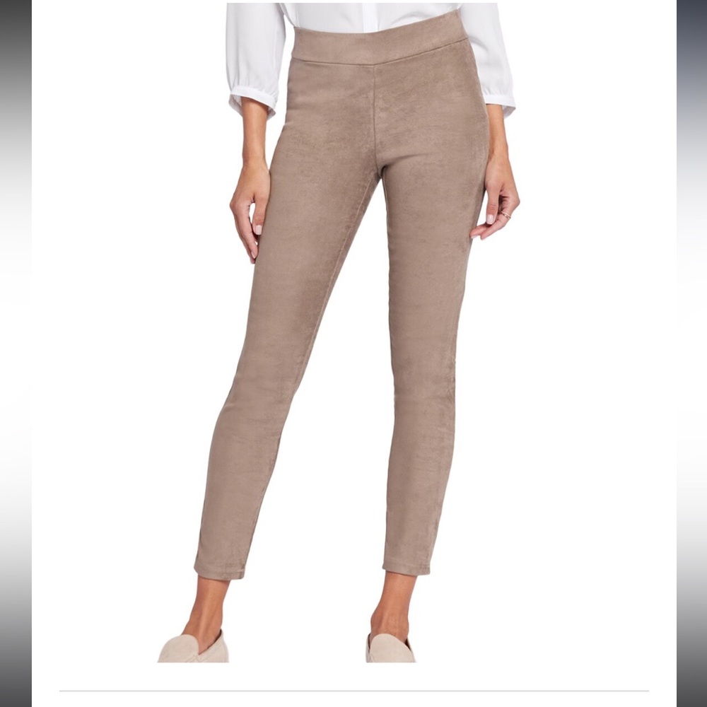 NWT NYDJ Faux Suede Leggings in Saddlewood in size 0